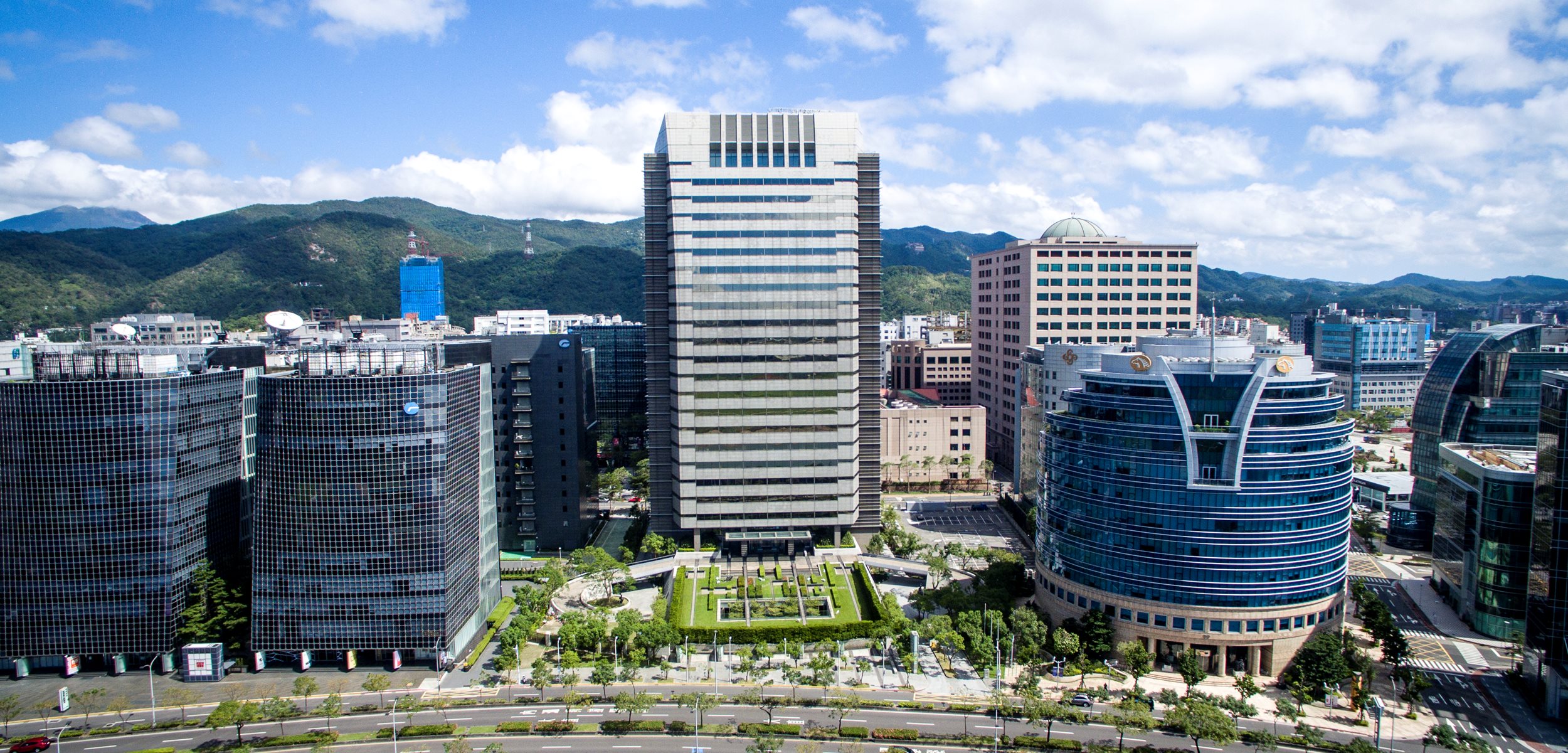 LITE-ON proposes to acquire 100% of LOJ through tender offer to integrate group resources and synergies